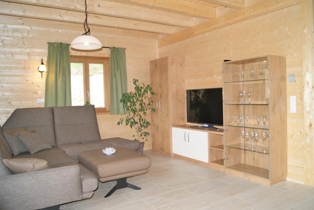 Bergchalet Am Waldrand - Pool, Sauna & Kamin Pöllauberg Dış mekan fotoğraf